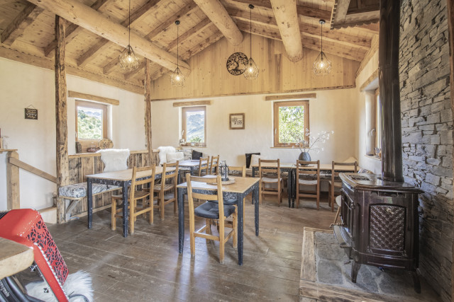 Intérieur refuge du Trait d'Union Intérieur refuge du Trait d'Union