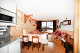 _agence-des-belleville_lv_images__lot_0000045257_01_24552124