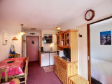 _lv_images__lot_0002000006_02_23615908
