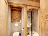 _lv_images__lot_0002020004_08_23614621