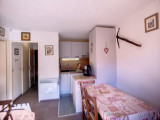 _lv_images__lot_0002030018_01_23672821