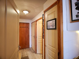 _lv_images__lot_0002050023_12_26504411
