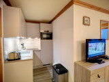 _lv_images__lot_0002050031_03_24525336