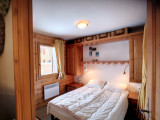 _lv_images__lot_0013040127_10_23794191