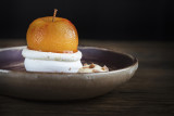 Pomme moelleuse, mousse au caramel La Bouitte