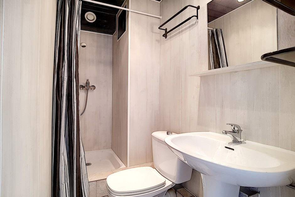 _agence-des-belleville_lv_images__lot_0000045034_10_27660077