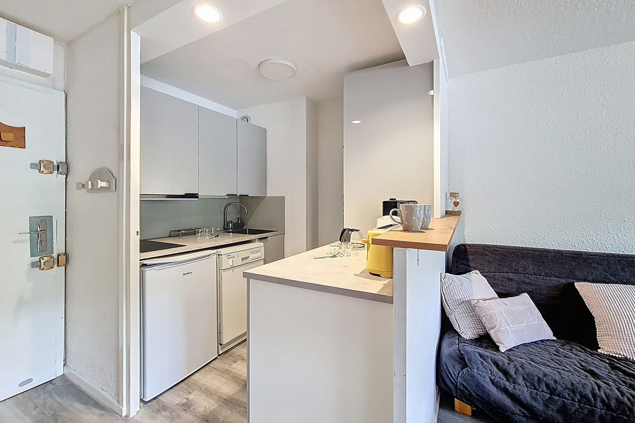 _agence-des-belleville_lv_images__lot_0000045041_03_29756492