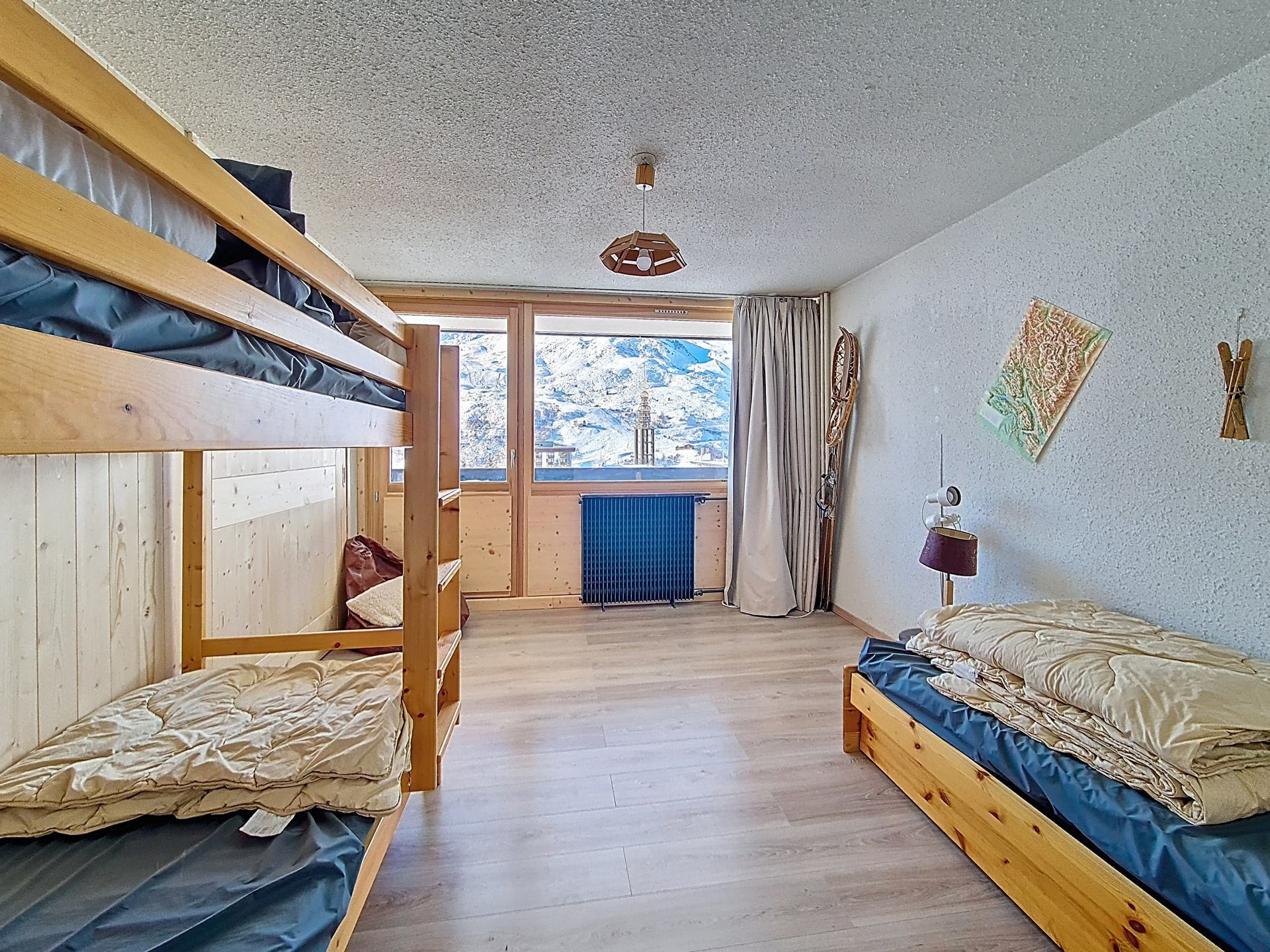 _agence-des-belleville_lv_images__lot_0000045050_08_29754156