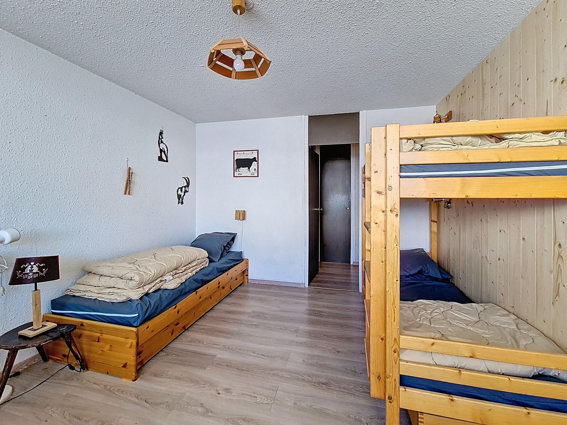 _agence-des-belleville_lv_images__lot_0000045050_10_29754158