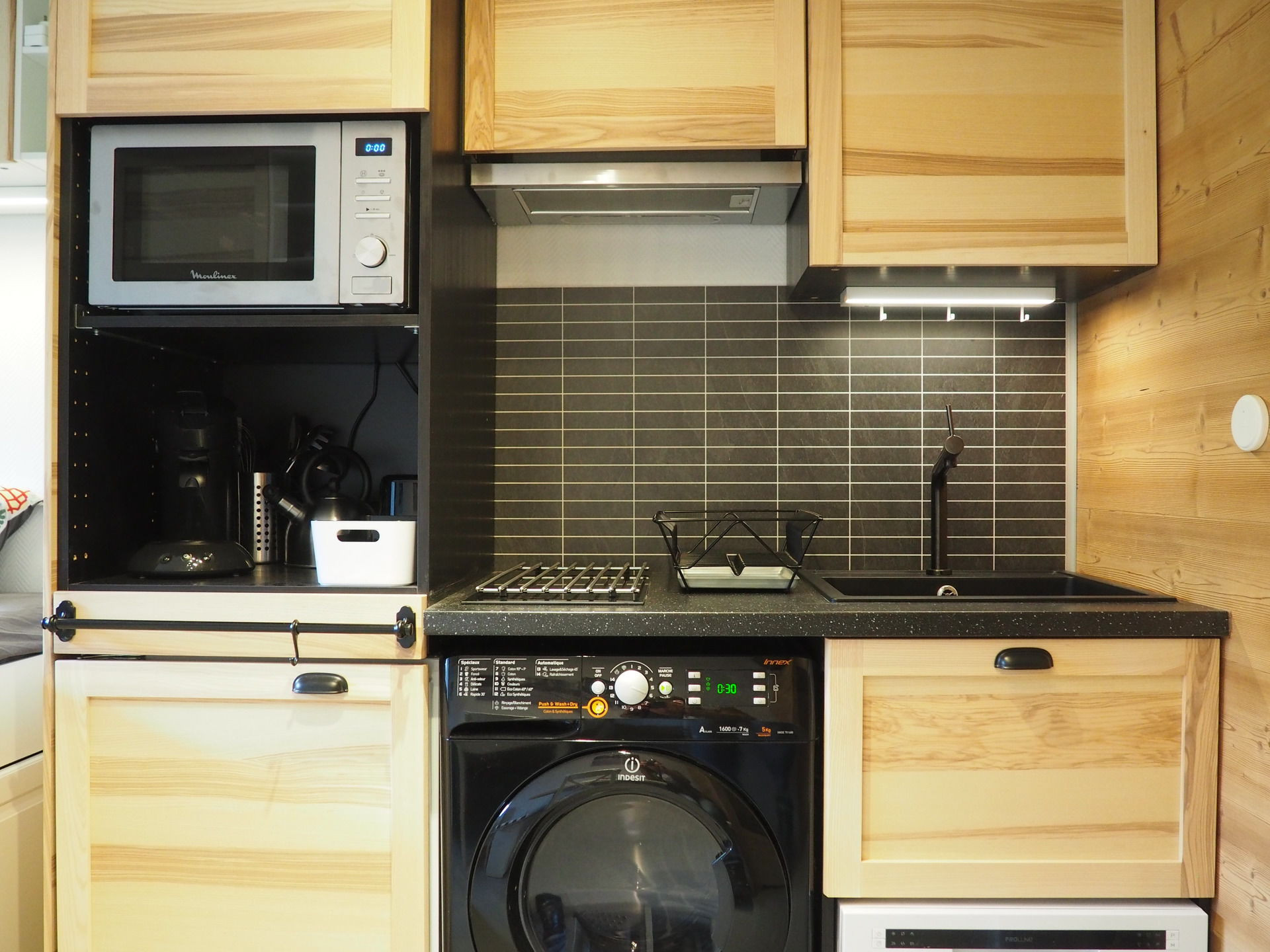 _agence-des-belleville_lv_images__lot_0000045076_02_27448424 _agence-des-belleville_lv_images__lot_0000045076_02_27448424