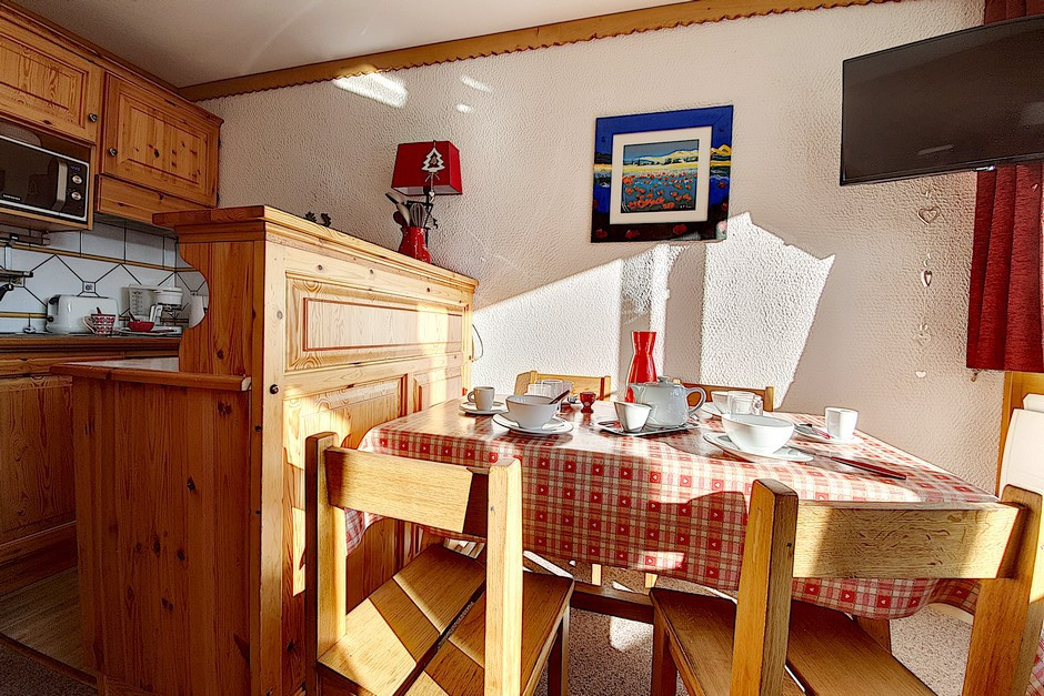 _agence-des-belleville_lv_images__lot_0000045084_07_23608661