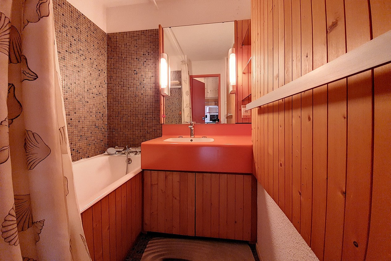 _agence-des-belleville_lv_images__lot_0000045095_08_28854390 _agence-des-belleville_lv_images__lot_0000045095_08_28854390