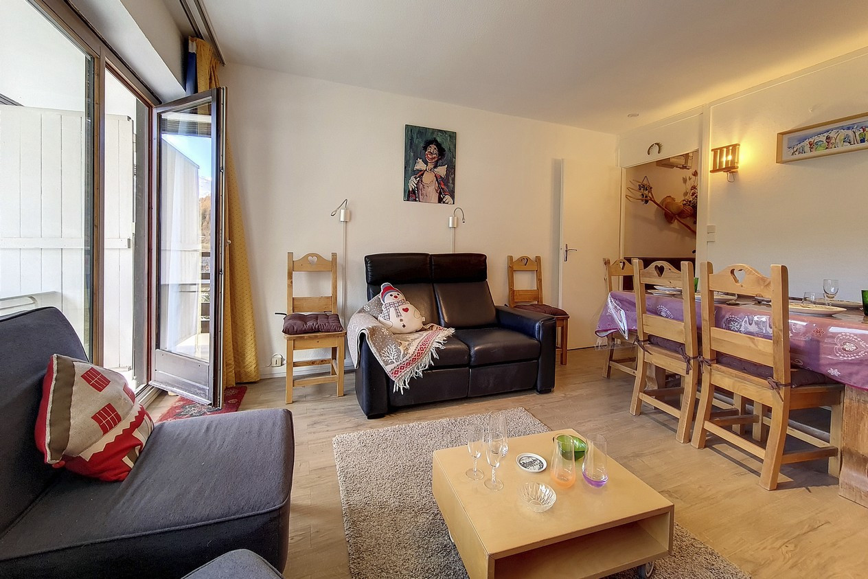 _agence-des-belleville_lv_images__lot_0000045197_08_28852071