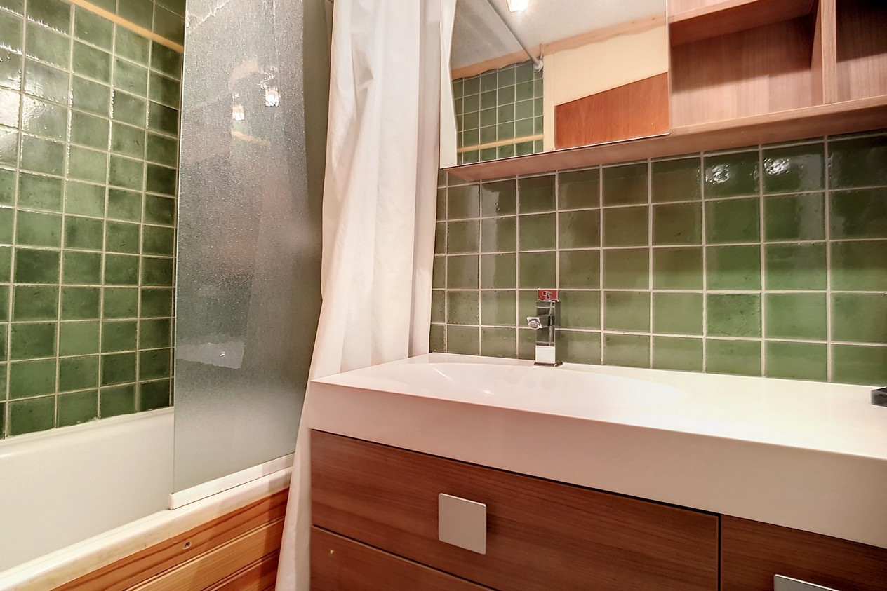 _agence-des-belleville_lv_images__lot_0000045240_14_26817090 _agence-des-belleville_lv_images__lot_0000045240_14_26817090