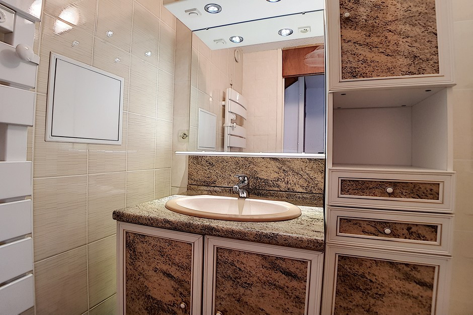 _agence-des-belleville_lv_images__lot_0000045245_11_26756395 _agence-des-belleville_lv_images__lot_0000045245_11_26756395