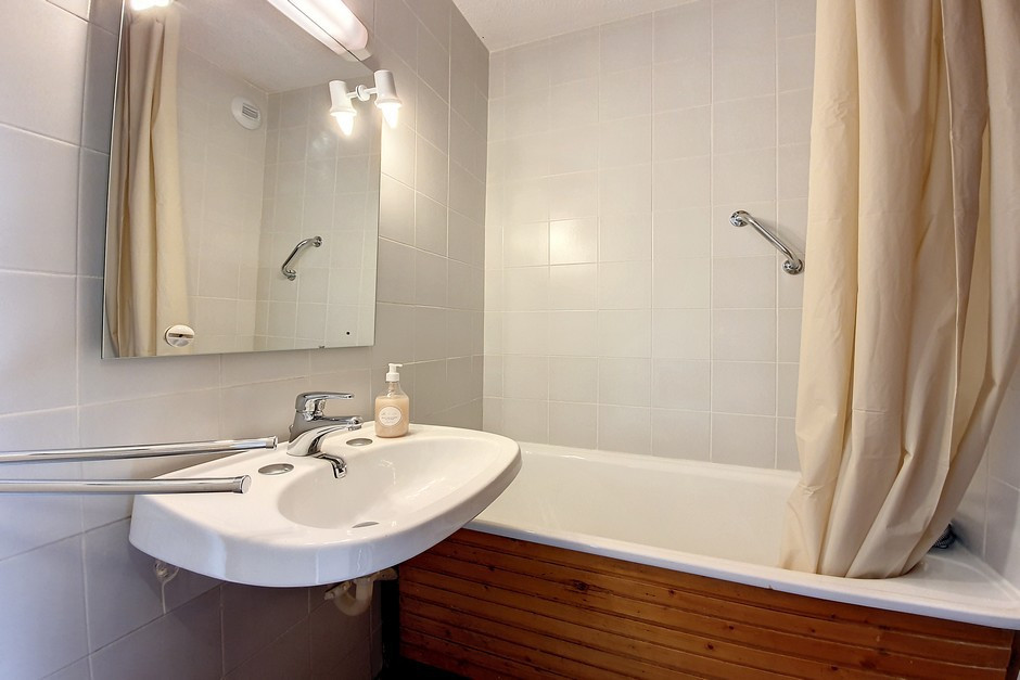 _agence-des-belleville_lv_images__lot_0000045258_14_29418817