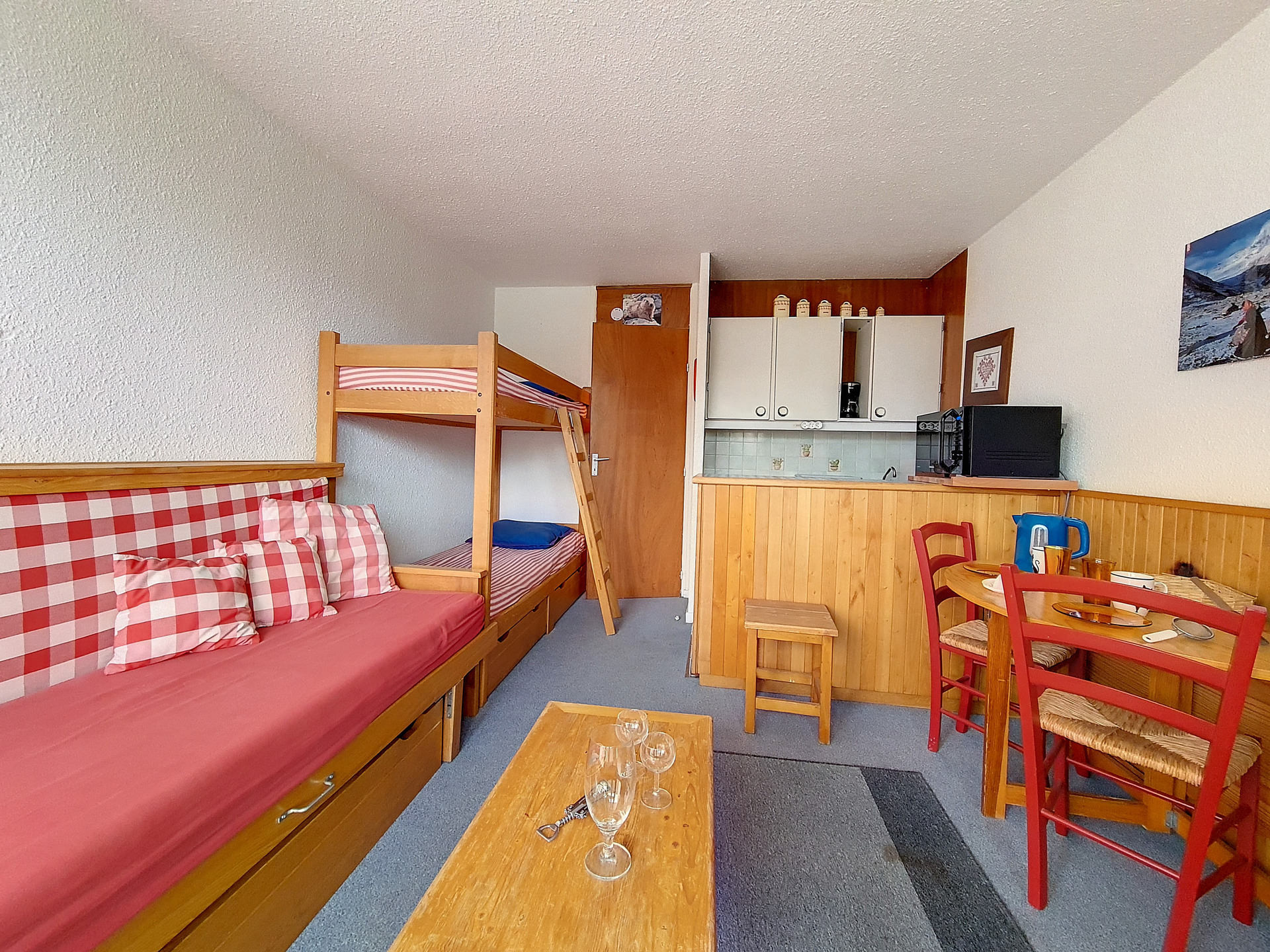 _agence-des-belleville_lv_images__lot_0000045260_03_27848197 _agence-des-belleville_lv_images__lot_0000045260_03_27848197