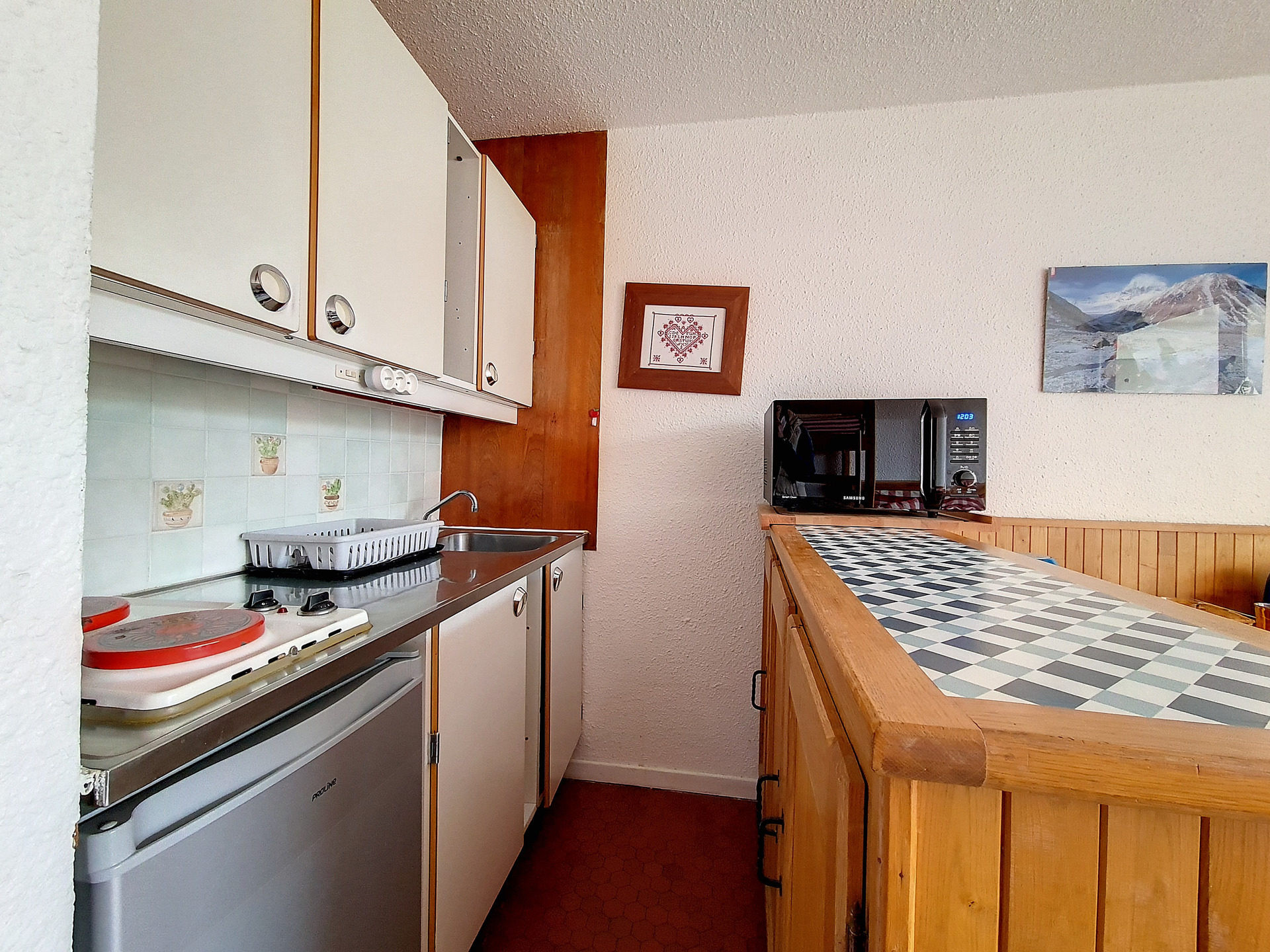 _agence-des-belleville_lv_images__lot_0000045260_04_29001537 _agence-des-belleville_lv_images__lot_0000045260_04_29001537