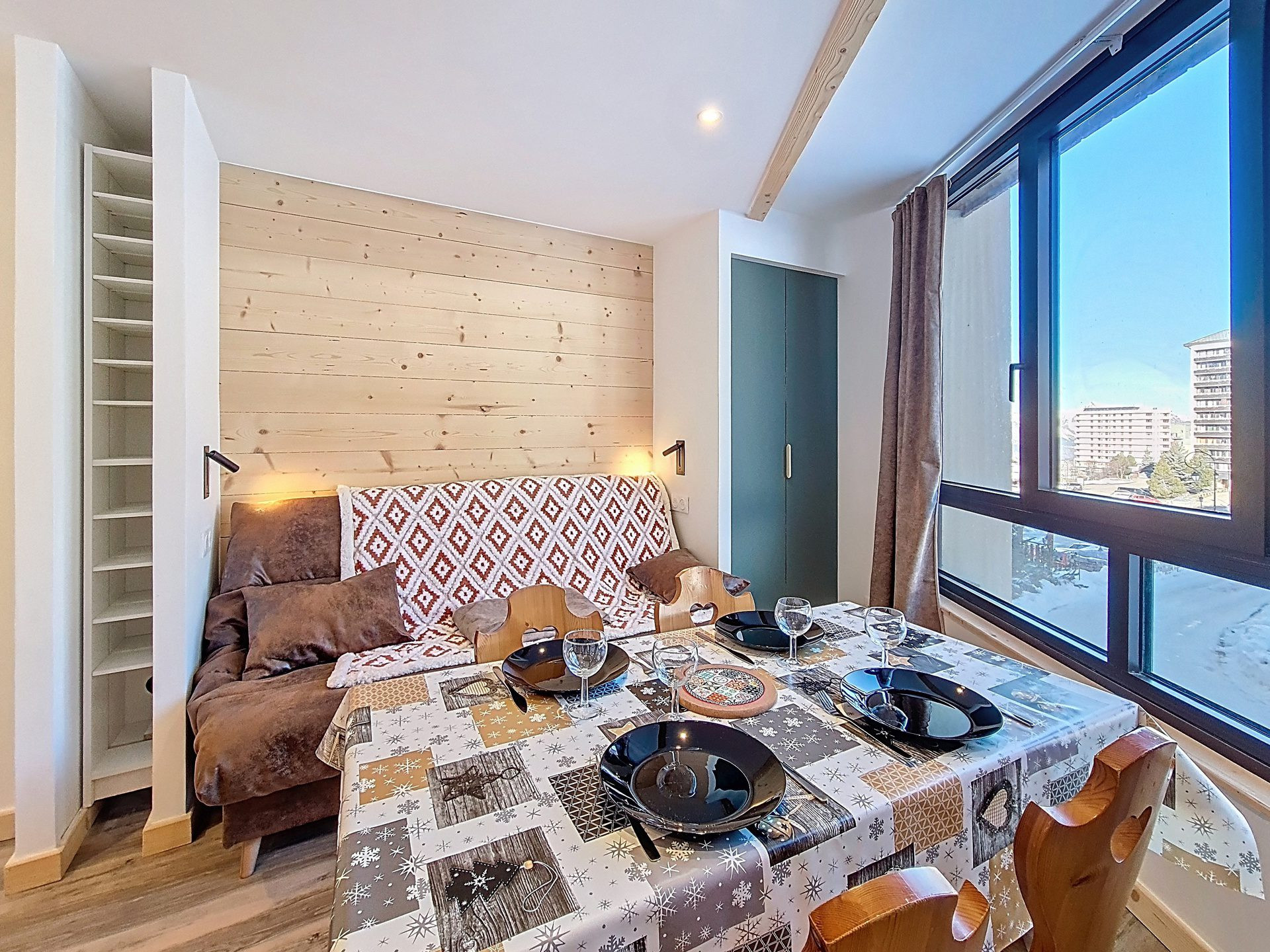 _agence-des-belleville_lv_images__lot_0000045267_06_29555642 _agence-des-belleville_lv_images__lot_0000045267_06_29555642