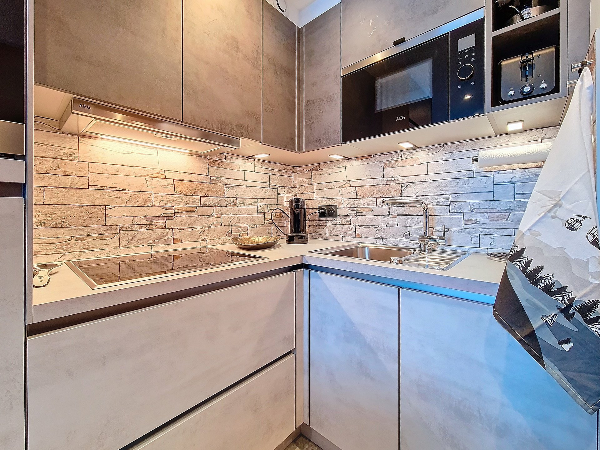 _agence-des-belleville_lv_images__lot_0000045281_06_29438585 _agence-des-belleville_lv_images__lot_0000045281_06_29438585