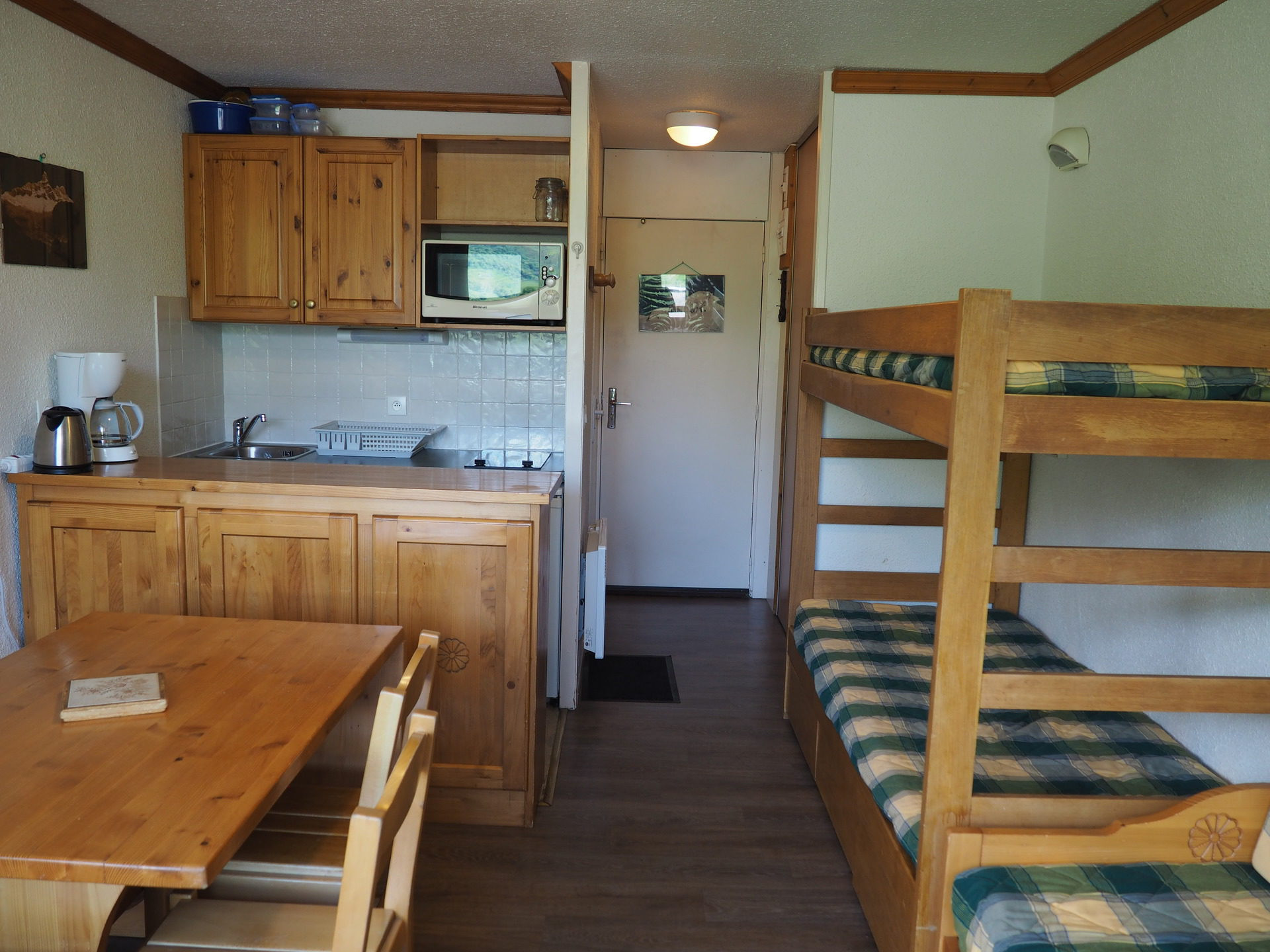 _agence-des-belleville_lv_images__lot_0000045289_02_29080215 _agence-des-belleville_lv_images__lot_0000045289_02_29080215