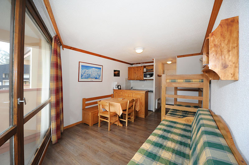 _agence-des-belleville_lv_images__lot_0000045289_06_29080219 _agence-des-belleville_lv_images__lot_0000045289_06_29080219