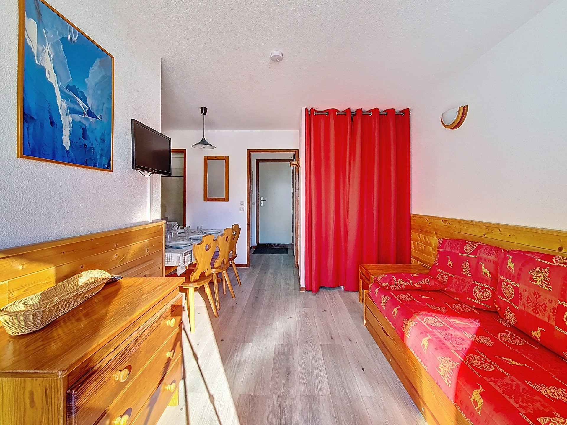 _agence-des-belleville_lv_images__lot_0000045328_01_27506310