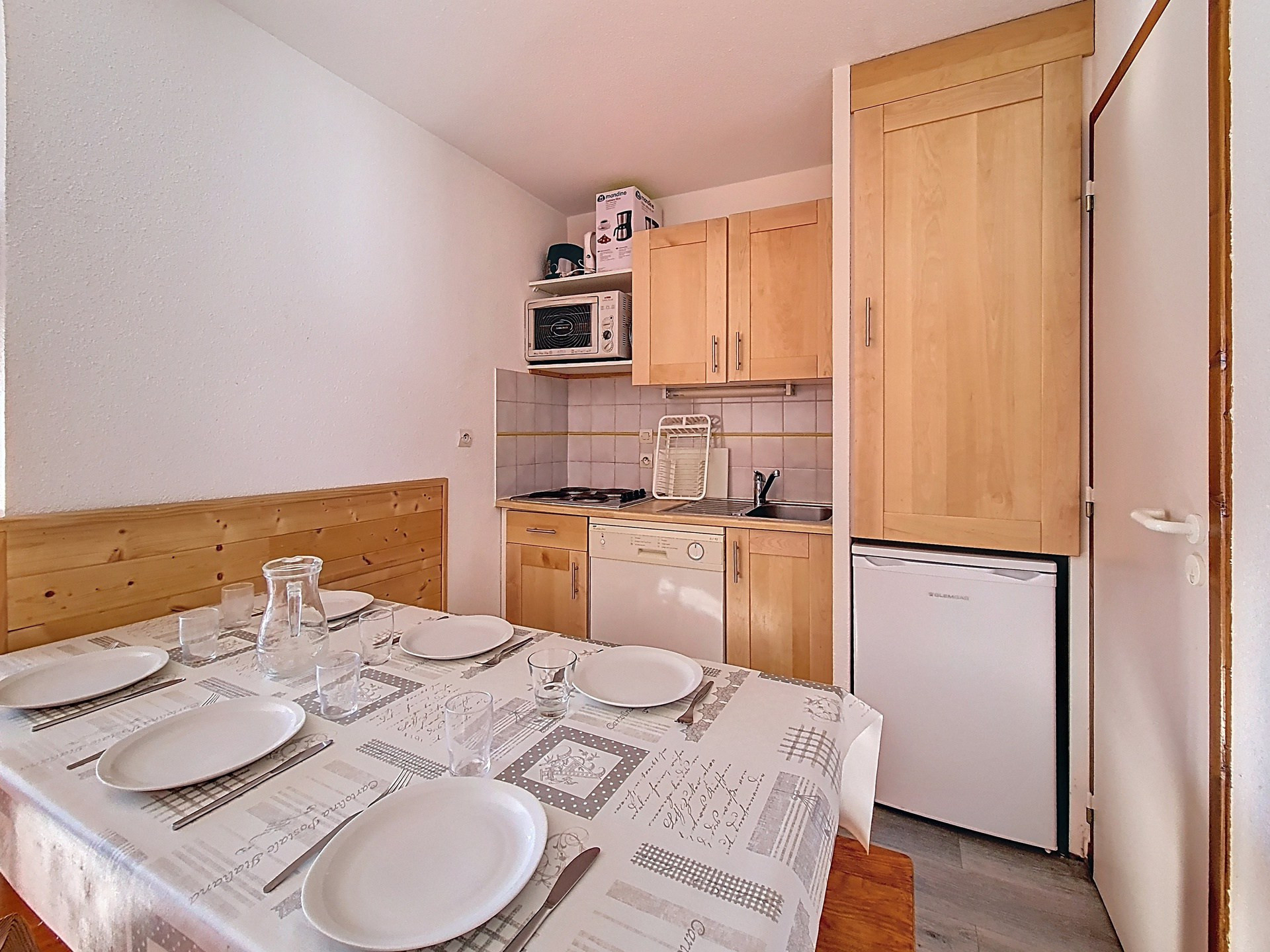 _agence-des-belleville_lv_images__lot_0000045328_05_27506314