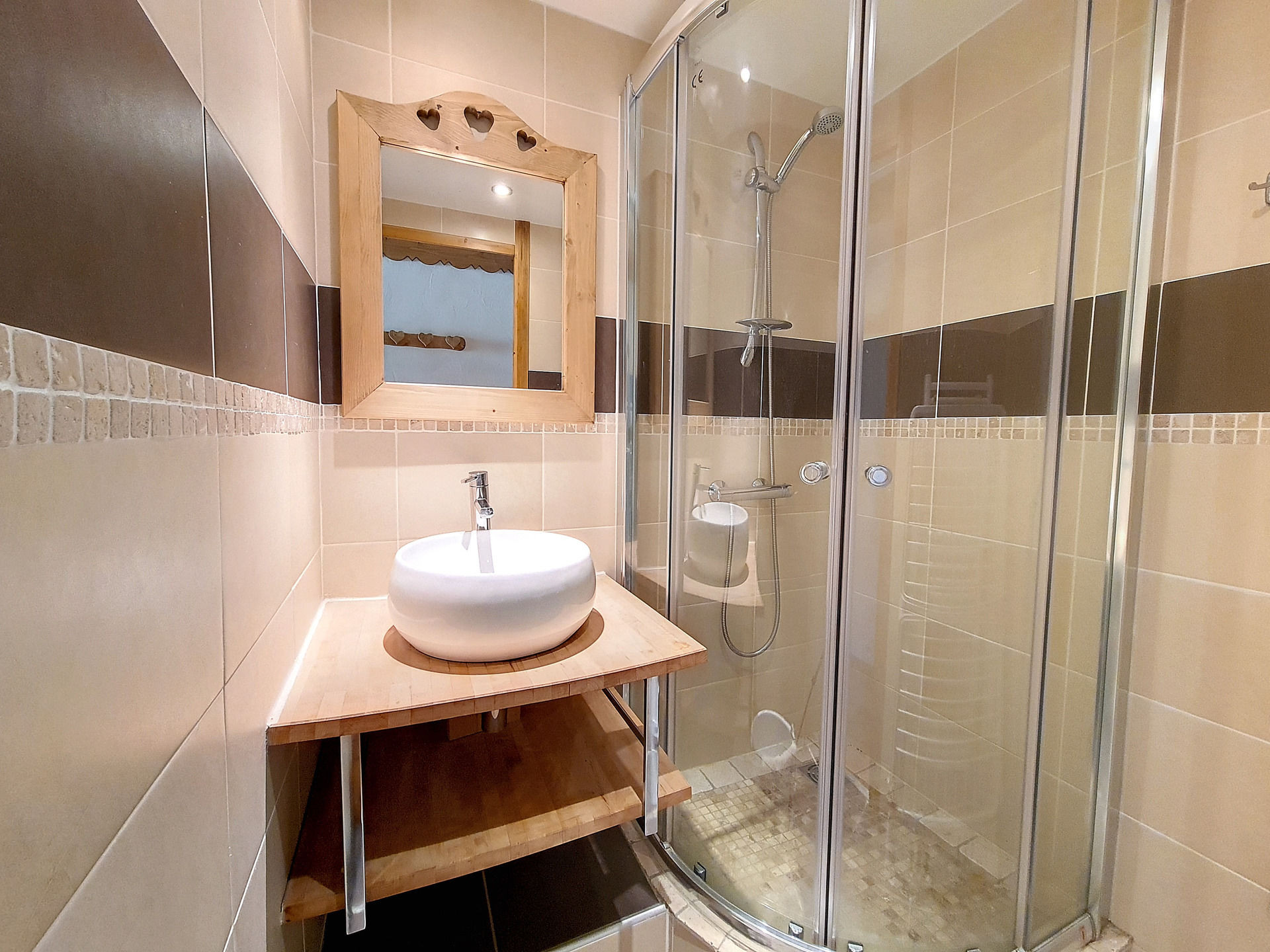 _agence-des-belleville_lv_images__lot_0000045349_10_29415255 _agence-des-belleville_lv_images__lot_0000045349_10_29415255