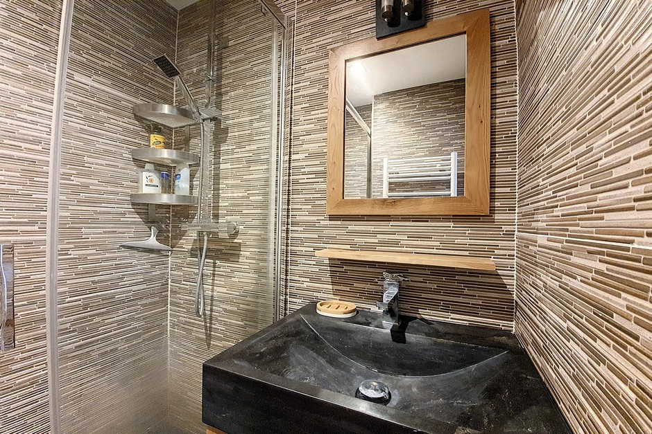 _agence-des-belleville_lv_images__lot_0000045400_10_26838352 _agence-des-belleville_lv_images__lot_0000045400_10_26838352