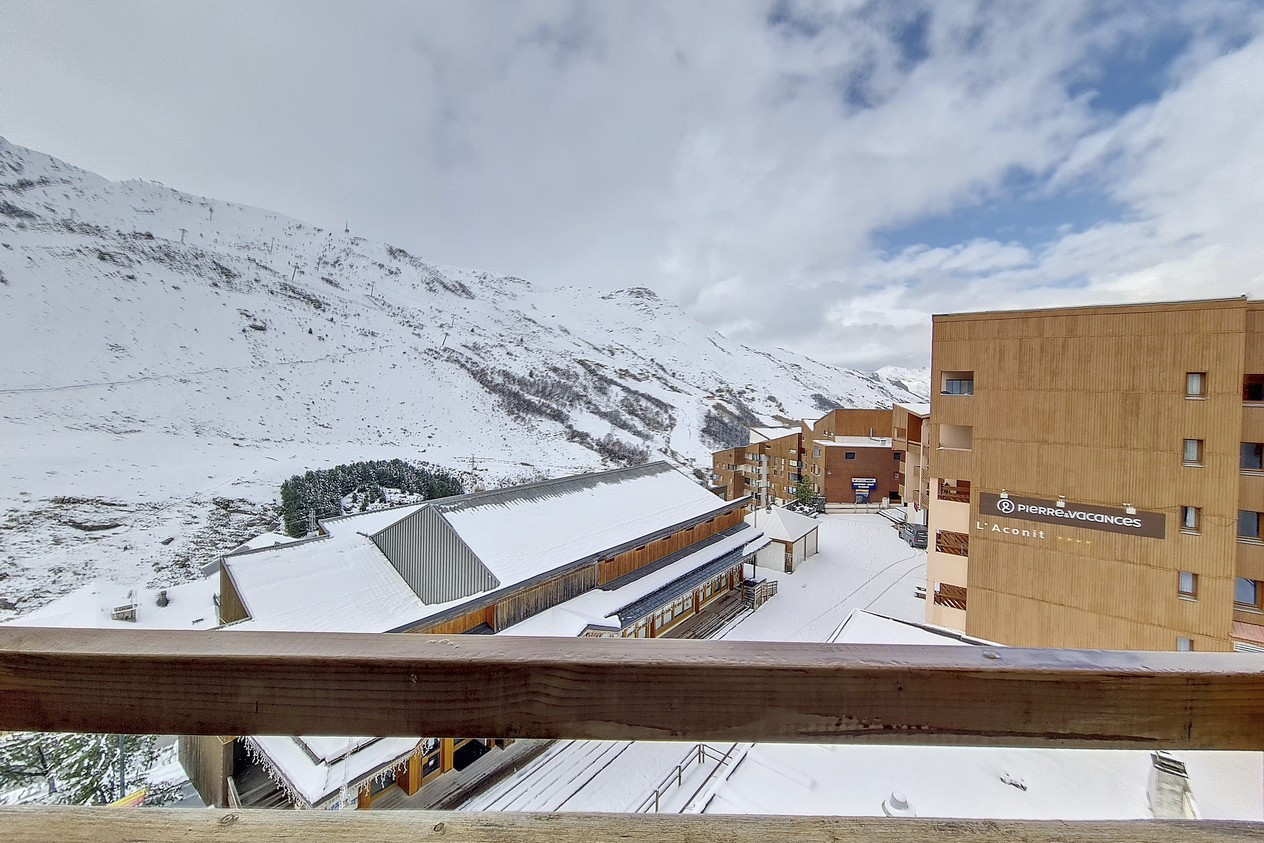 _agence-des-belleville_lv_images__lot_0000045424_16_32530853