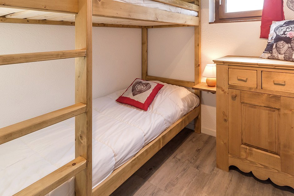 _agence-des-belleville_lv_images__lot_0000045450_06_29955893