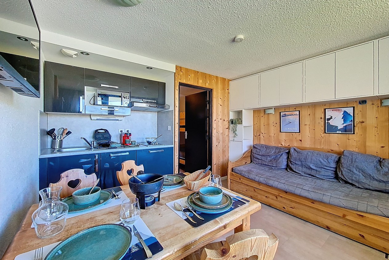 _agence-des-belleville_lv_images__lot_0000045539_01_29635946 _agence-des-belleville_lv_images__lot_0000045539_01_29635946