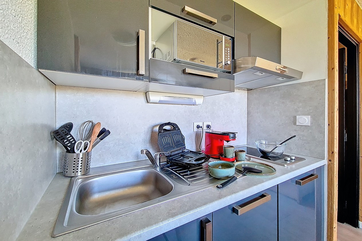 _agence-des-belleville_lv_images__lot_0000045539_04_29635949 _agence-des-belleville_lv_images__lot_0000045539_04_29635949