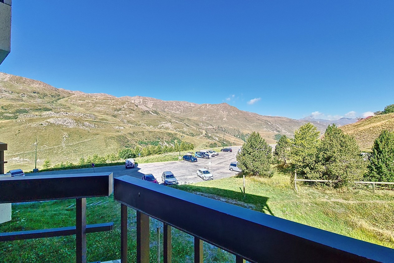 _agence-des-belleville_lv_images__lot_0000045539_15_29635960 _agence-des-belleville_lv_images__lot_0000045539_15_29635960