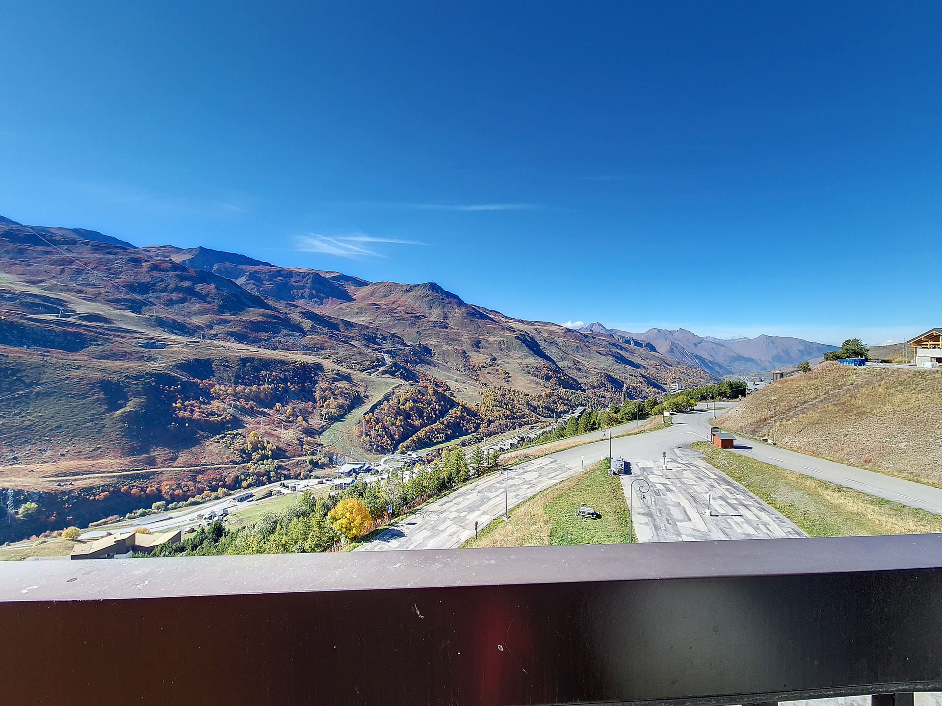 _agence-des-belleville_lv_images__lot_0000045554_14_26728272 _agence-des-belleville_lv_images__lot_0000045554_14_26728272