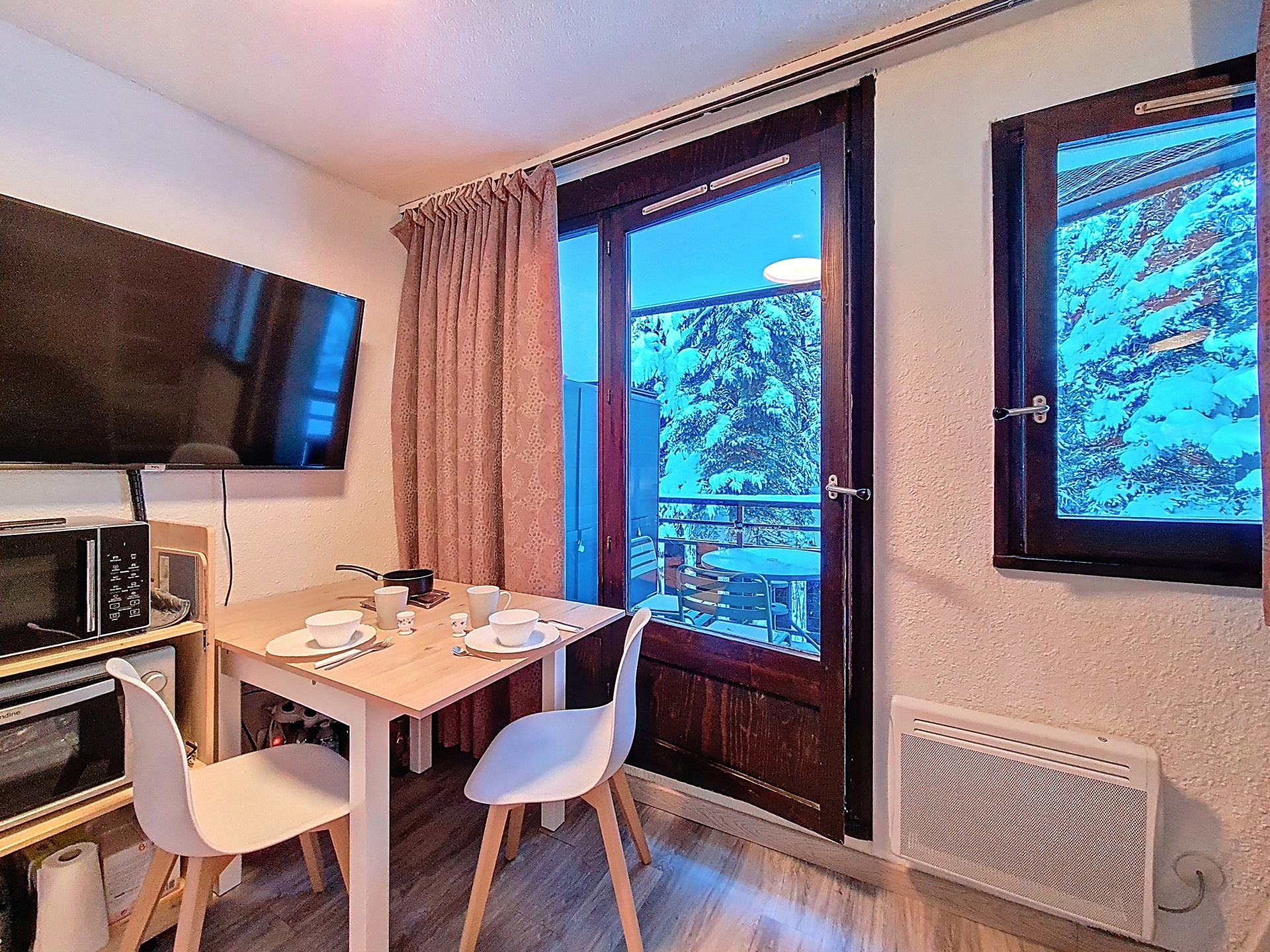 _agence-des-belleville_lv_images__lot_0000045637_02_27429621