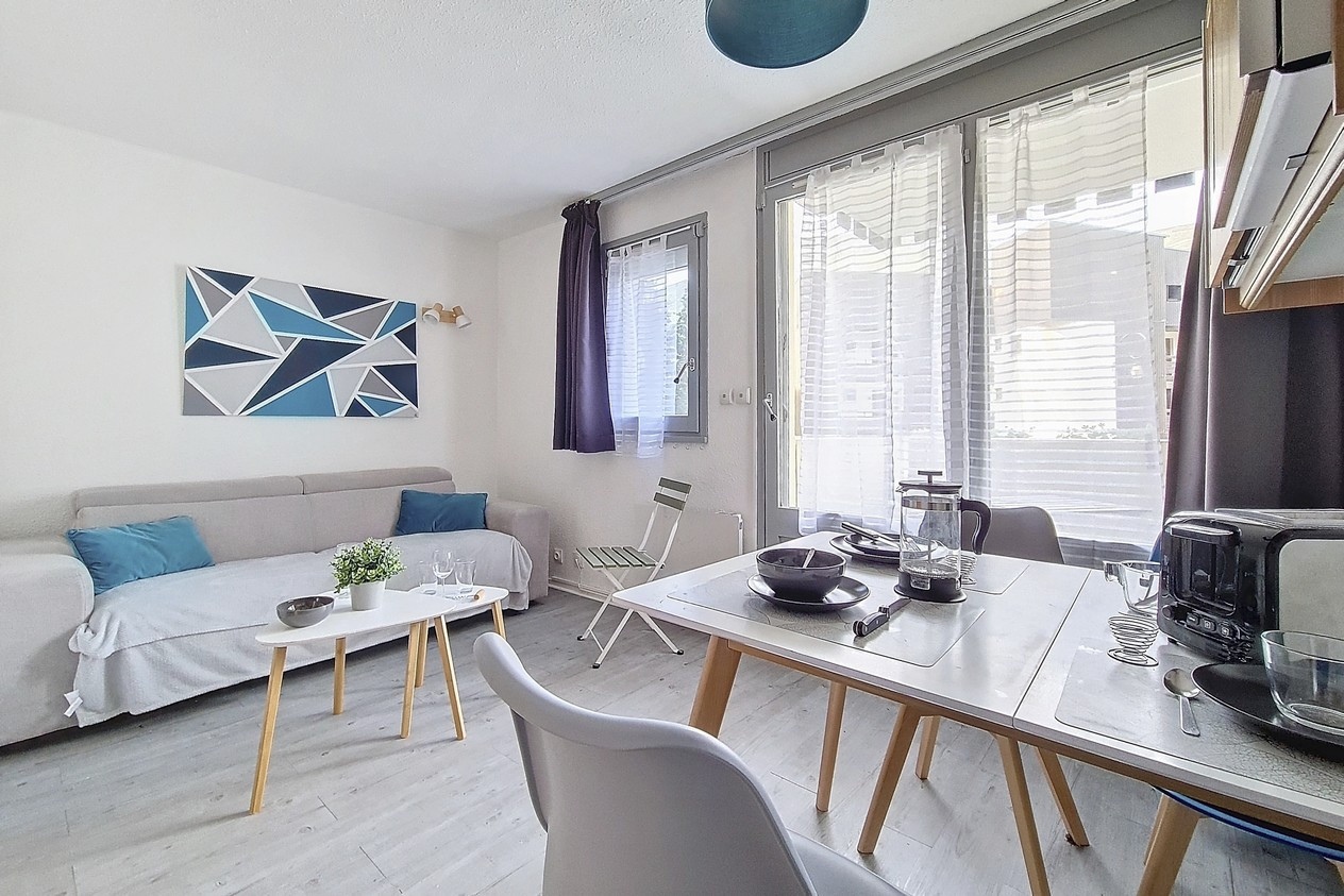 _agence-des-belleville_lv_images__lot_0000045649_14_28847207