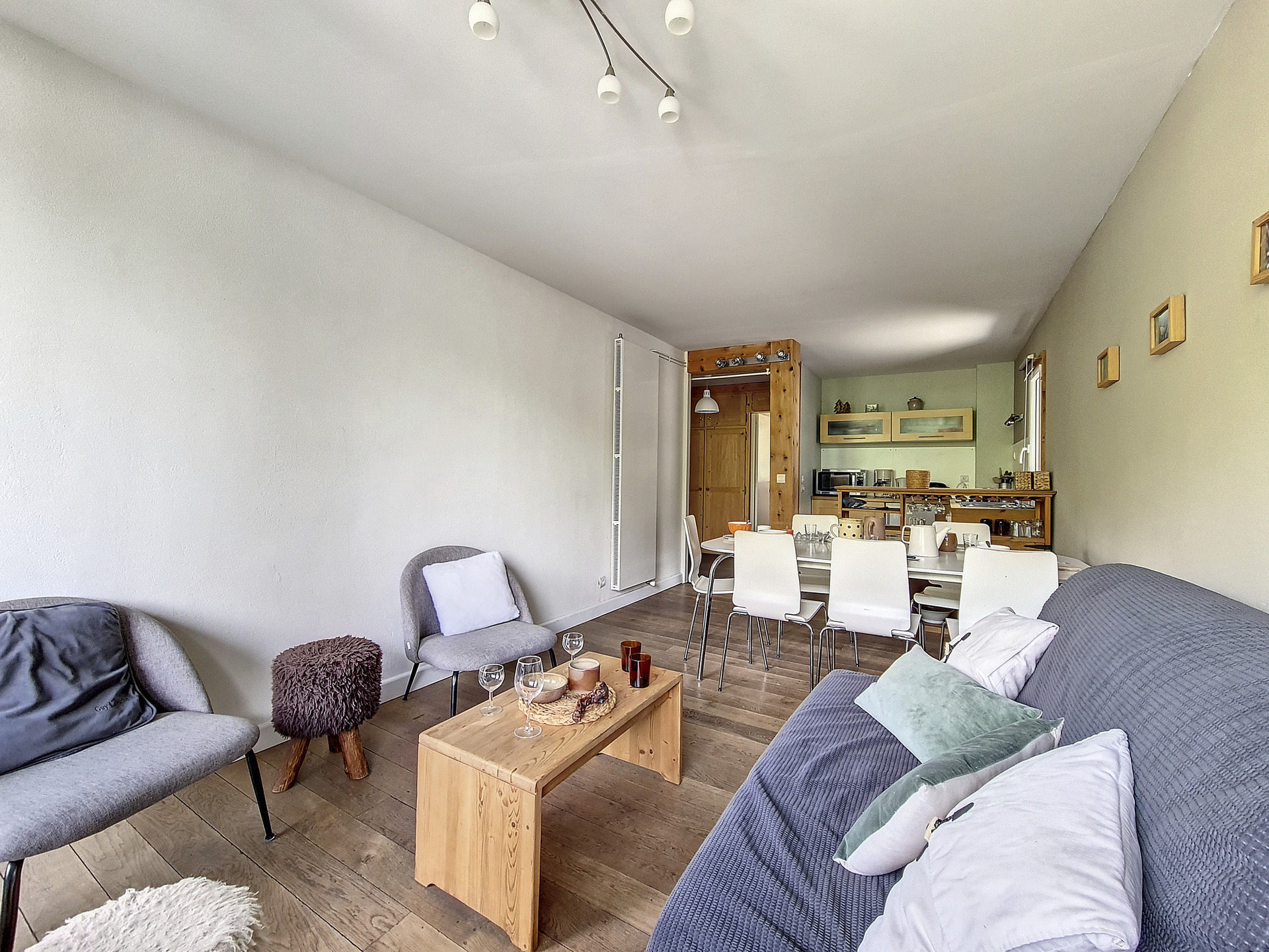 _agence-des-belleville_lv_images__lot_0000045651_10_29079128 _agence-des-belleville_lv_images__lot_0000045651_10_29079128