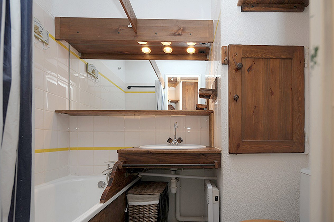 _agence-des-belleville_lv_images__lot_0000045675_12_27524267 _agence-des-belleville_lv_images__lot_0000045675_12_27524267