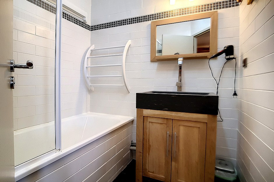 _agence-des-belleville_lv_images__lot_0000045699_12_27676933