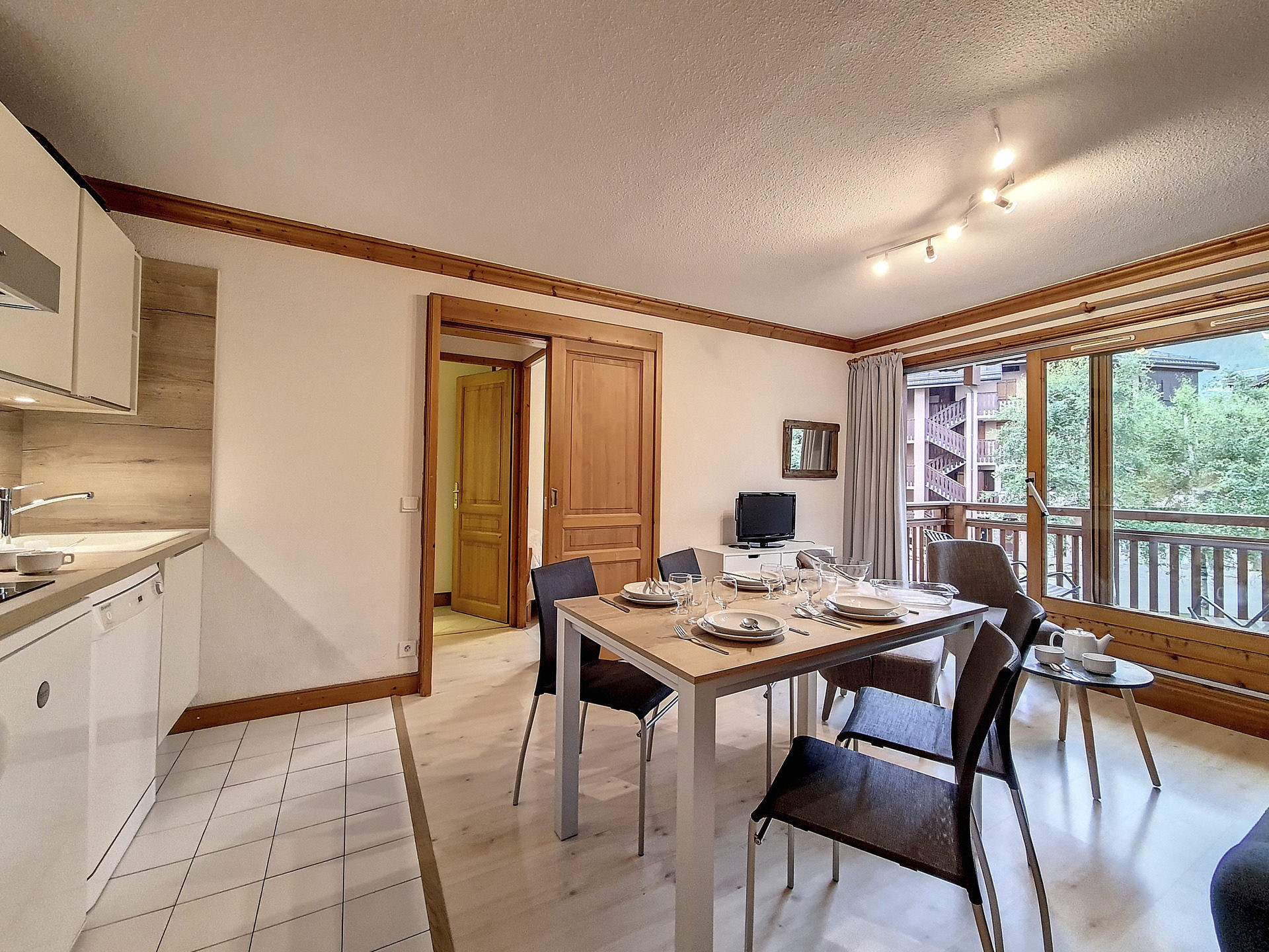 _agence-des-belleville_lv_images__lot_0000045734_02_24514978