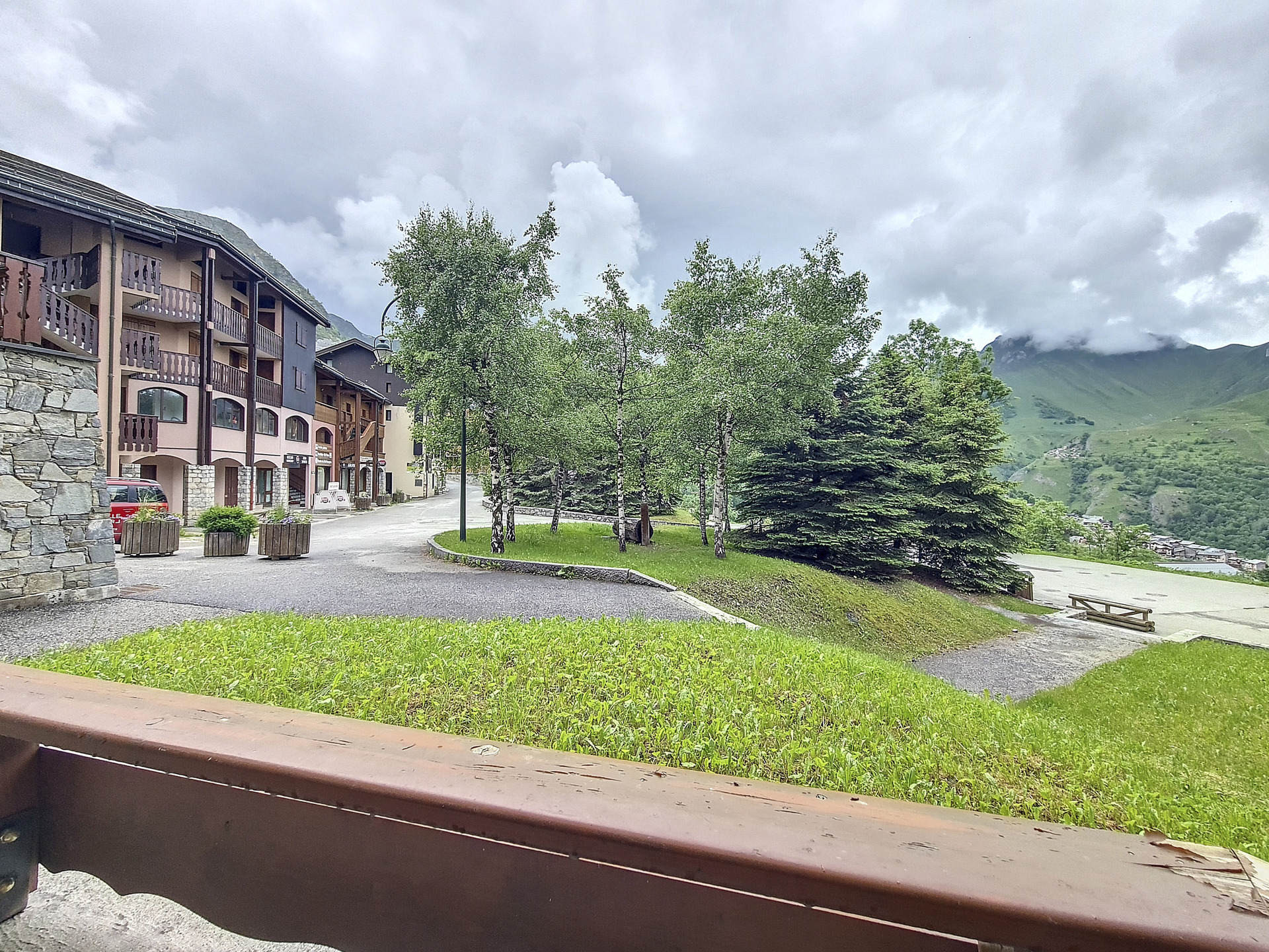 _agence-des-belleville_lv_images__lot_0000045735_12_32338824