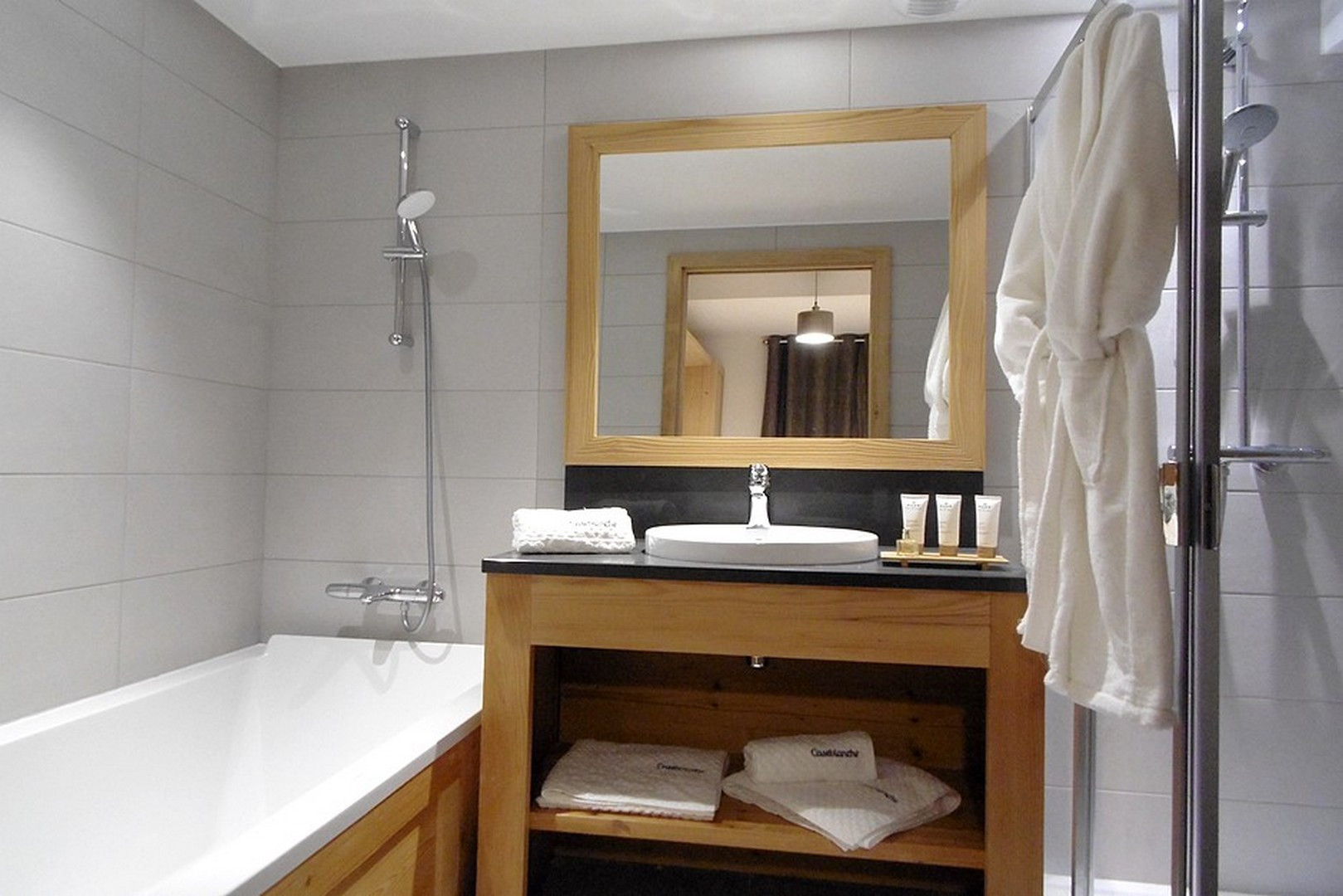 _agence-des-belleville_lv_images__lot_0000045847_11_30109764