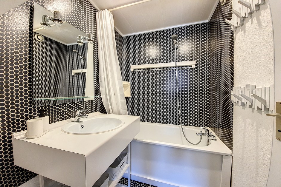 _agence-des-belleville_lv_images__lot_0000045880_12_27792310