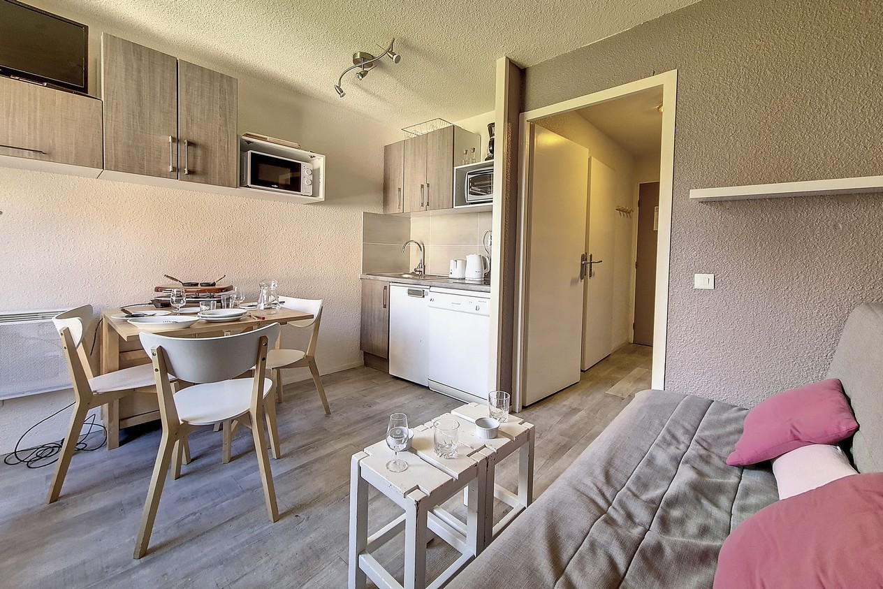 _agence-des-belleville_lv_images__lot_0000070491_01_29715123