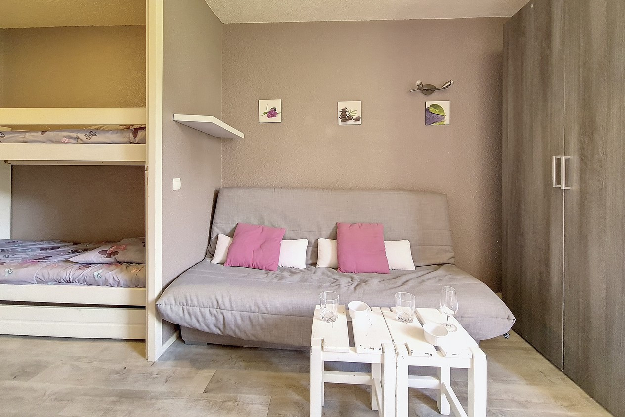 _agence-des-belleville_lv_images__lot_0000070491_08_29715130