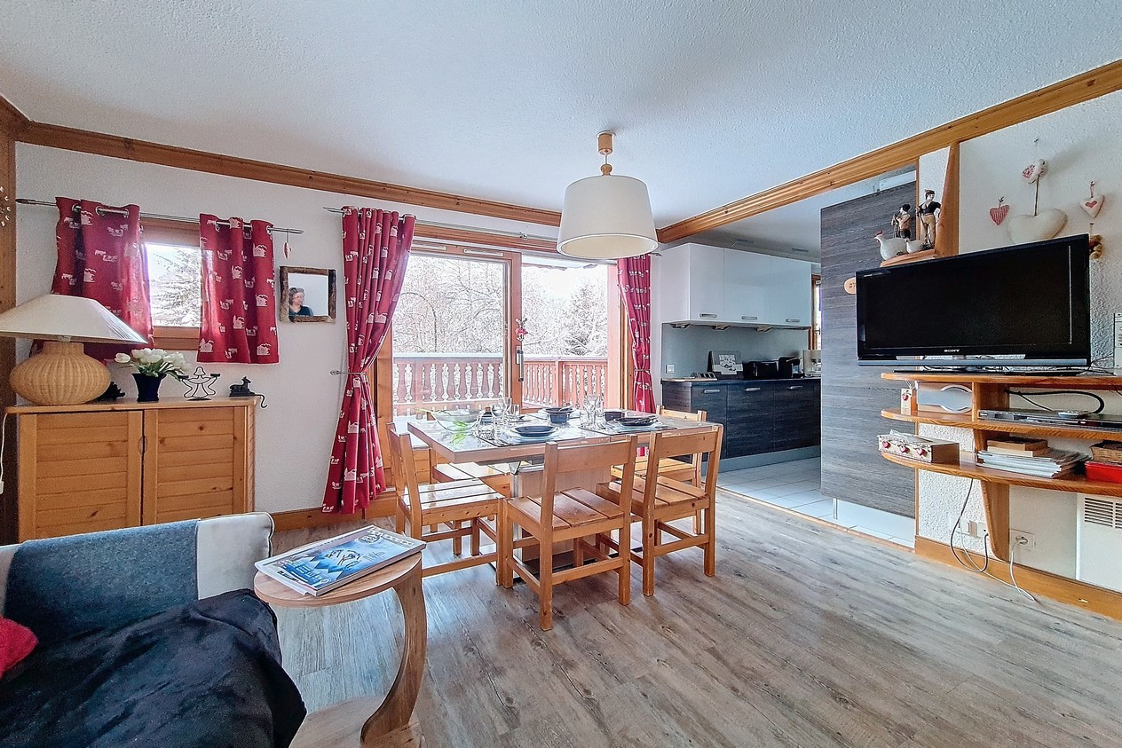 _agence-des-belleville_lv_images__lot_0000071004_04_27883211 _agence-des-belleville_lv_images__lot_0000071004_04_27883211