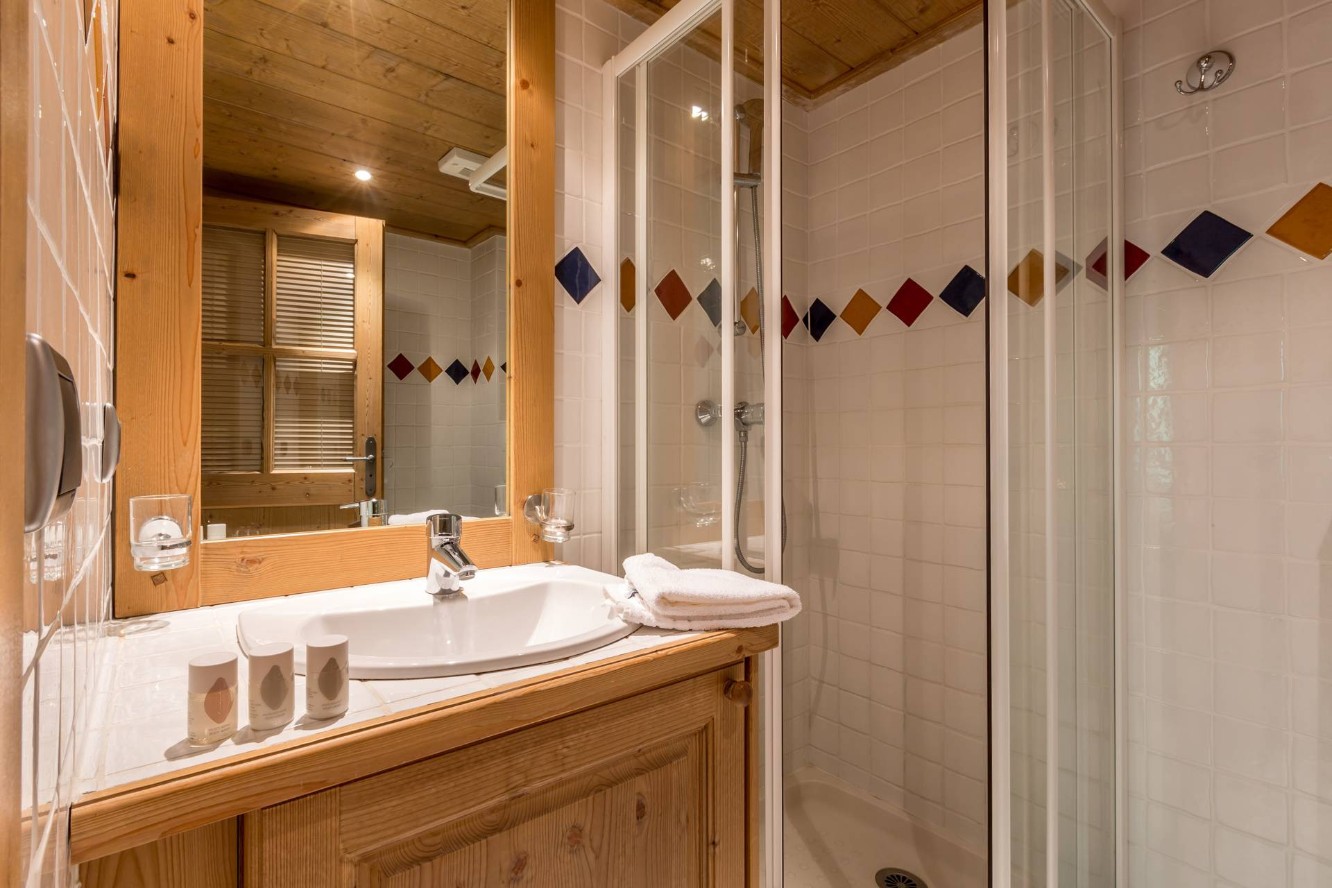 _clients_227344005_photos_22439e_32118745