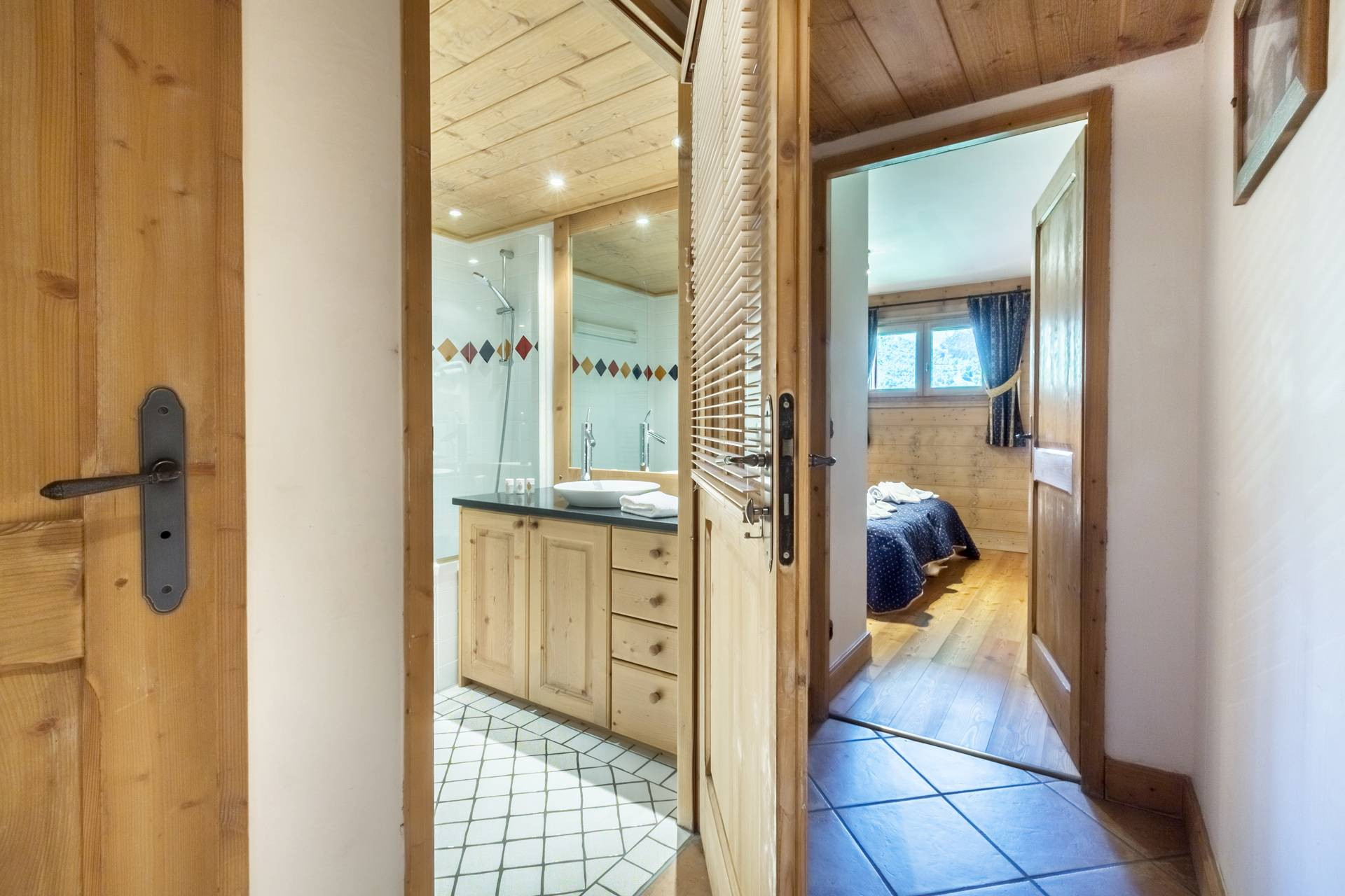 _clients_227344005_photos_22762d_23857042
